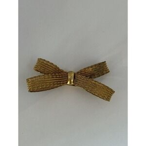 Vintage Brooch Pin Metal Mesh Wire Gold Tone